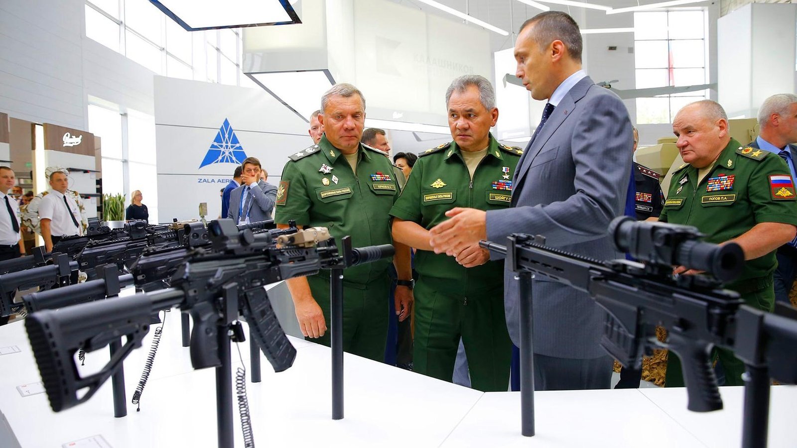 Kalashnikov Fulfills 3-Year AK-12 Rifle Contract for Russian Military
