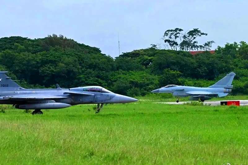 J-10C and JH-7A Engage Thai Gripens in Simulated Combat