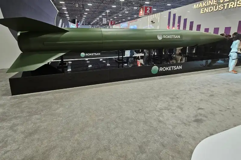 Türkiye Unveils Its 1st Hypersonic Missile at IDEF 2025