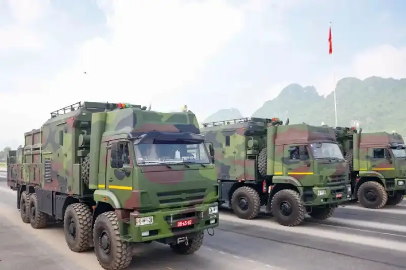 Vietnam Unveils New Missile System in Parade Rehearsals